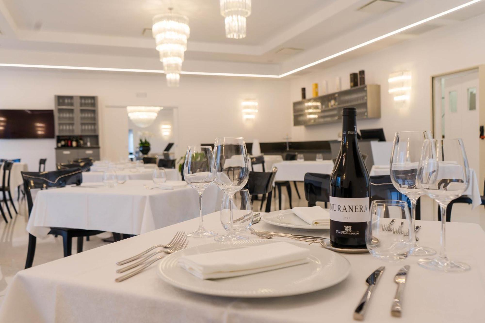 Pm Hotel Catanzaro Buitenkant foto