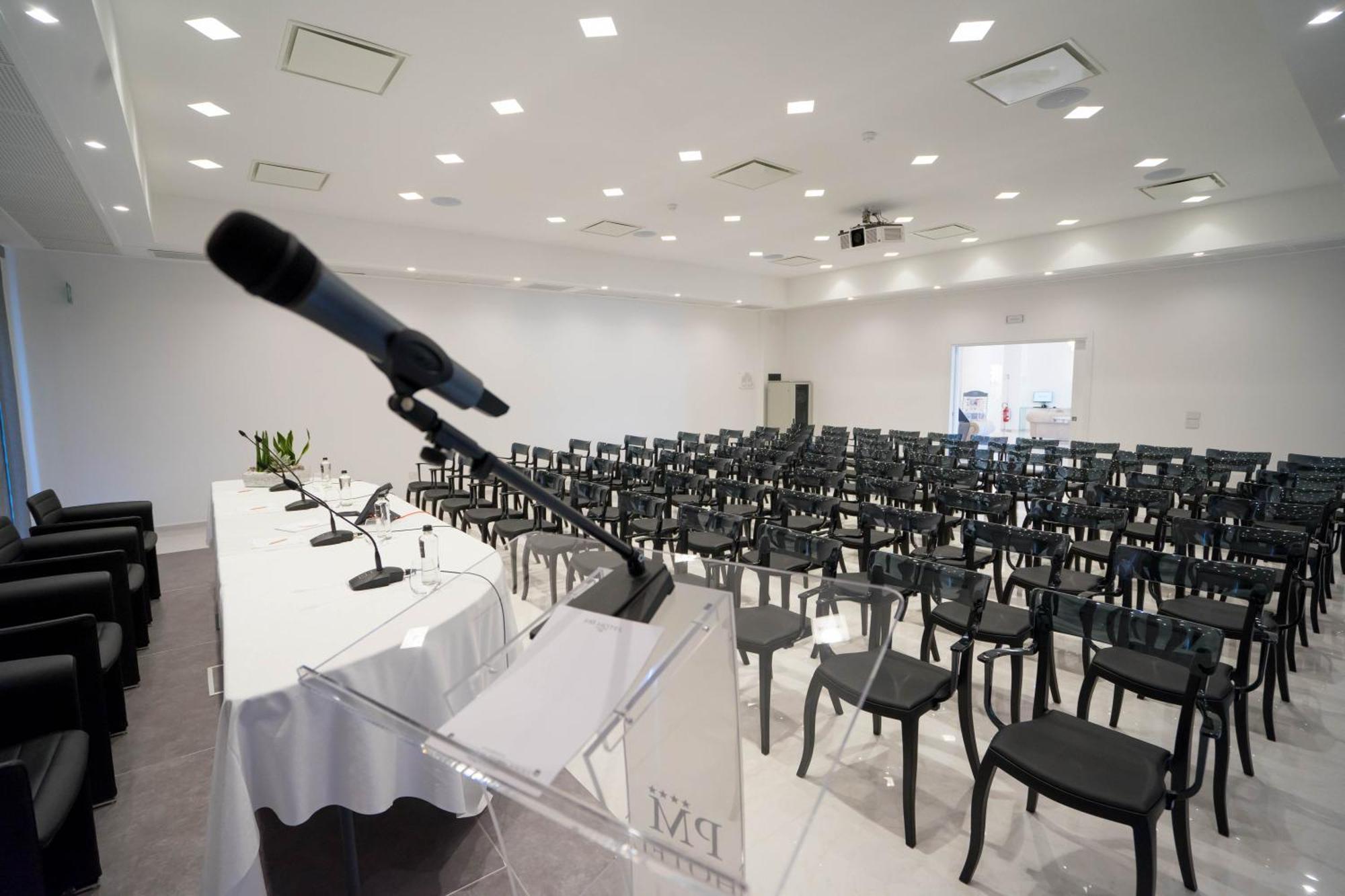 Pm Hotel Catanzaro Buitenkant foto