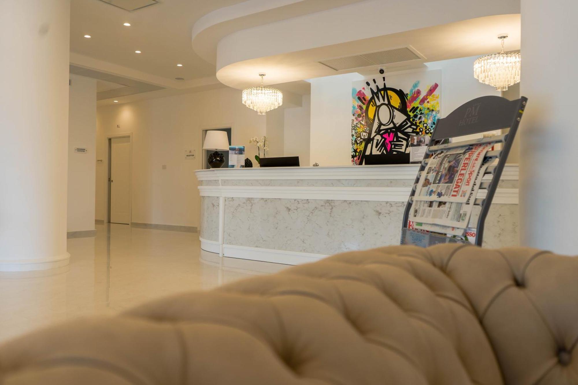 Pm Hotel Catanzaro Buitenkant foto