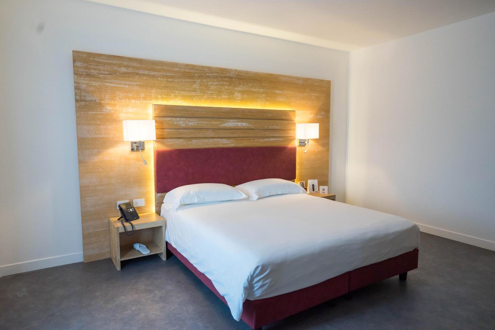 Pm Hotel Catanzaro Buitenkant foto