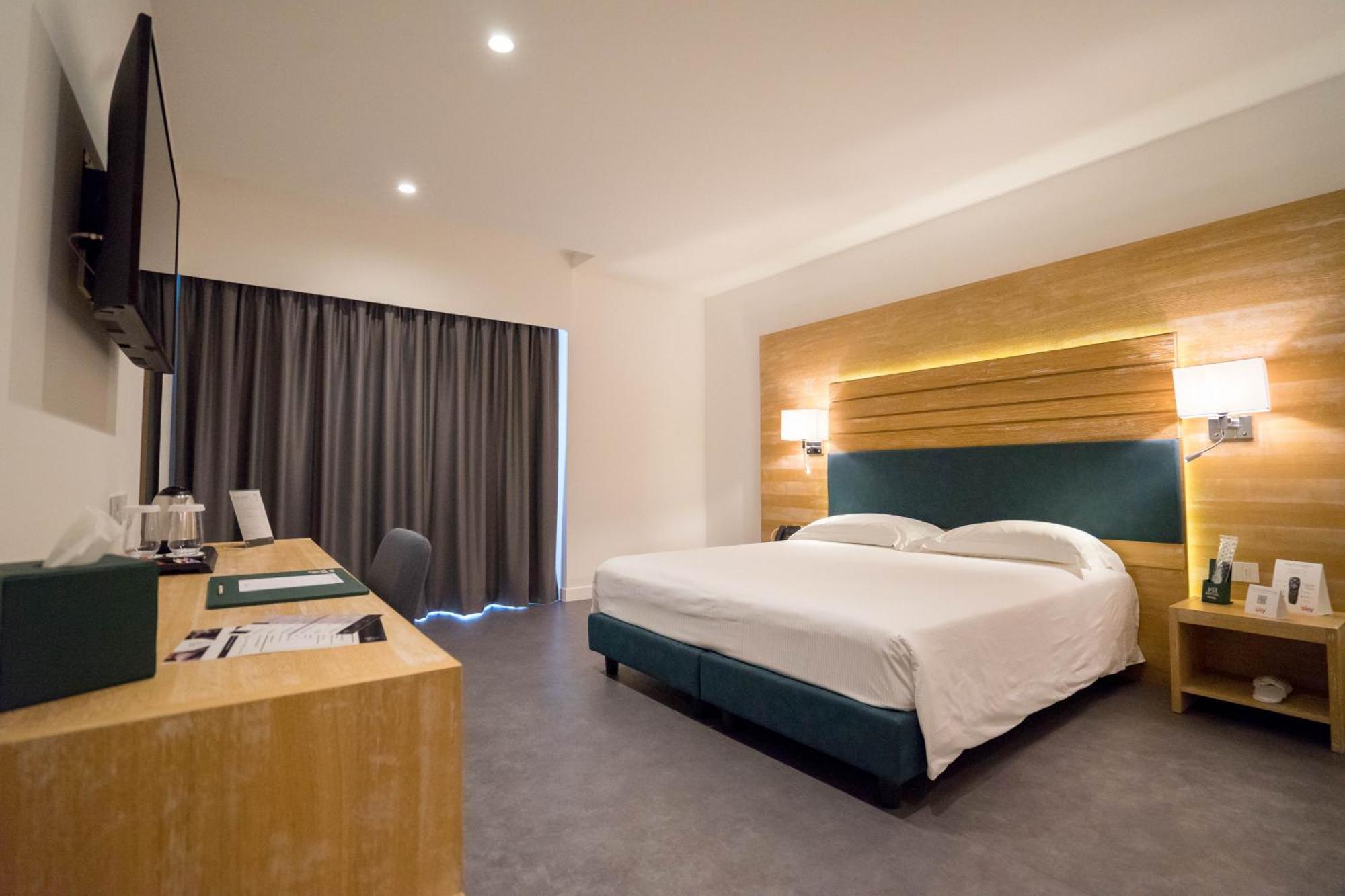 Pm Hotel Catanzaro Buitenkant foto