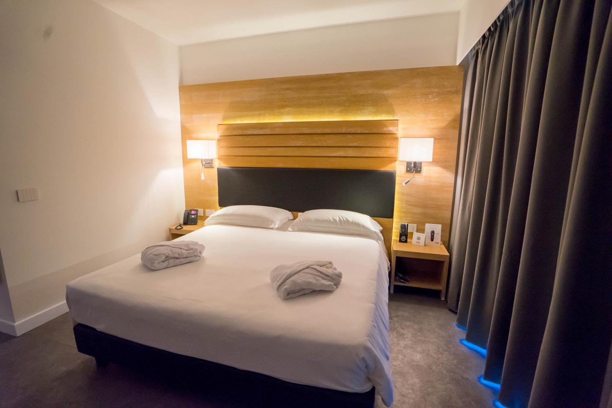 Pm Hotel Catanzaro Buitenkant foto